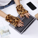 Warme Handschuhe Mit Leoparden-Print