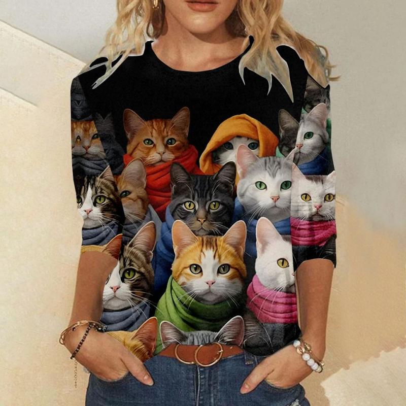 Luova kissan painettu t-paita