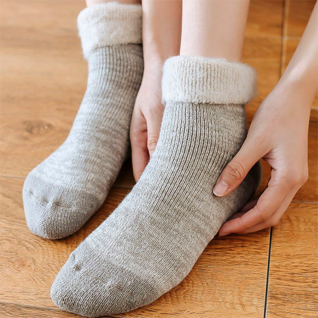 Warme Plüschige Rutschfeste Socken