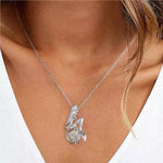 Leuchtende Halskette Mit Meerjungfrauen-Anhänger